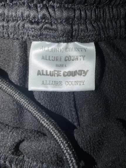 Allure County Crest Trackpants